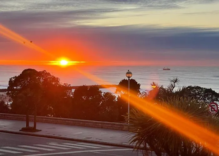 Exclusivo Departamento Frente A Playa Grande